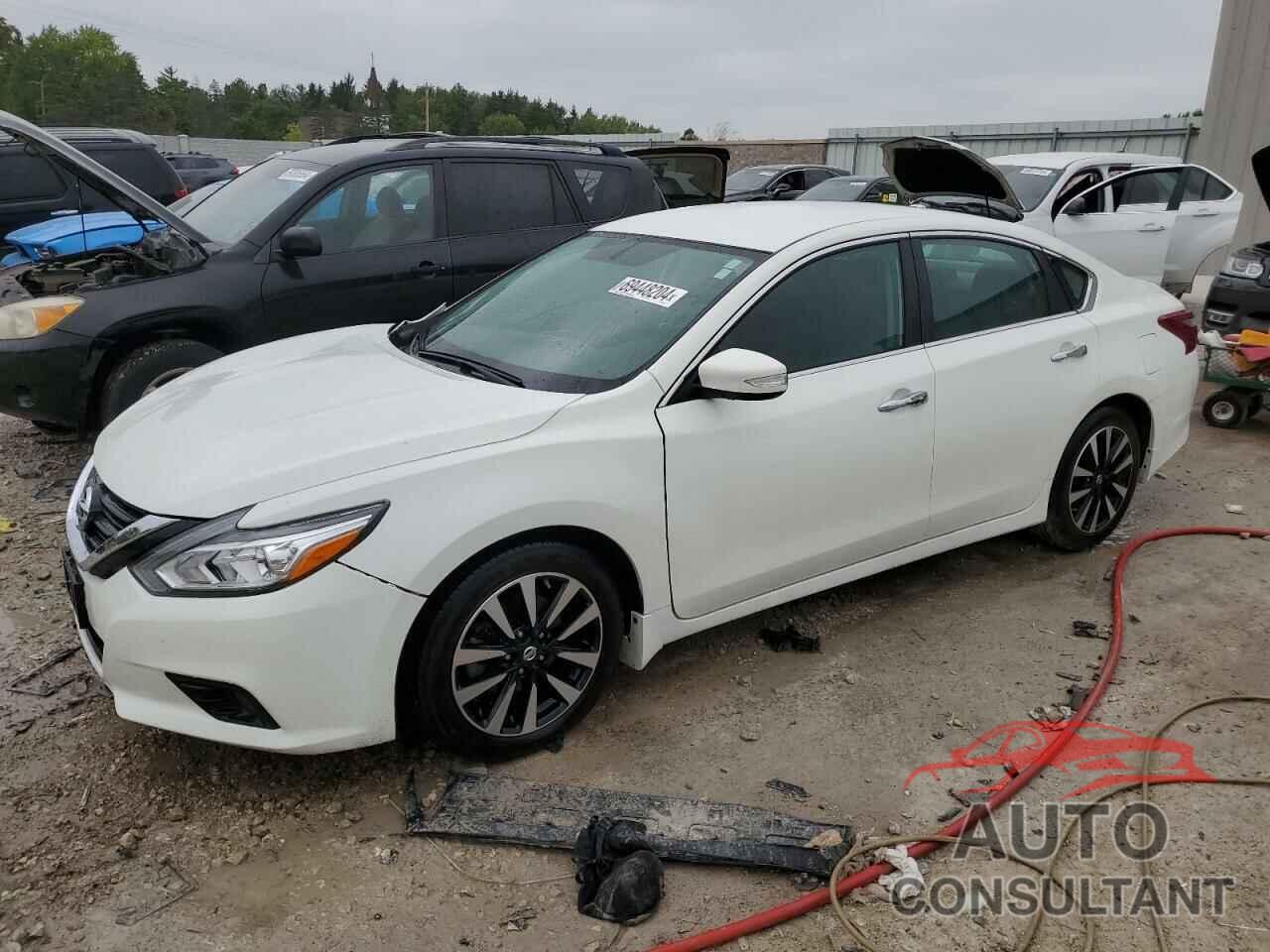 NISSAN ALTIMA 2018 - 1N4AL3AP3JC163353