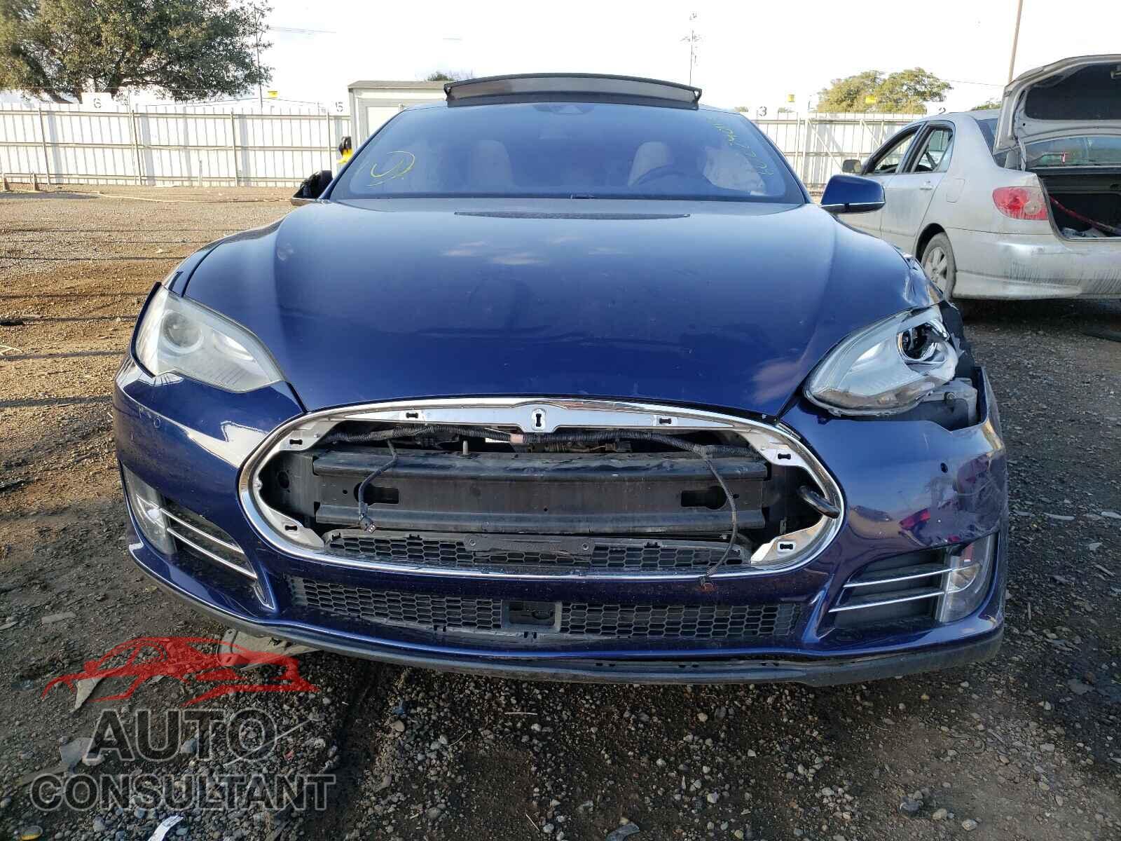 TESLA MODEL S 2016 - 5YJSA1E10GF127940