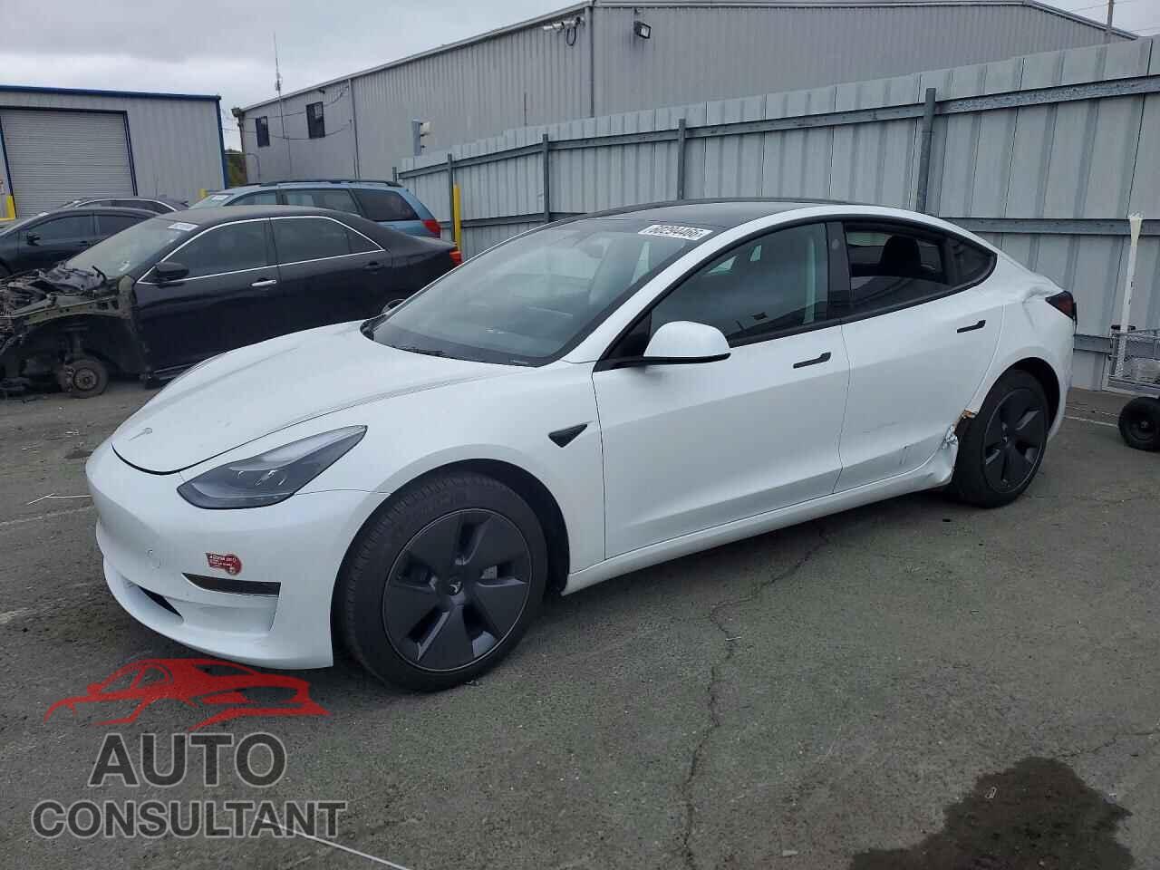 TESLA MODEL 3 2023 - 5YJ3E1EA8PF687889