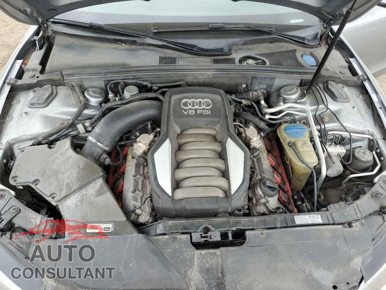 AUDI S5/RS5 2010 - WAUGVBFR9AA024744