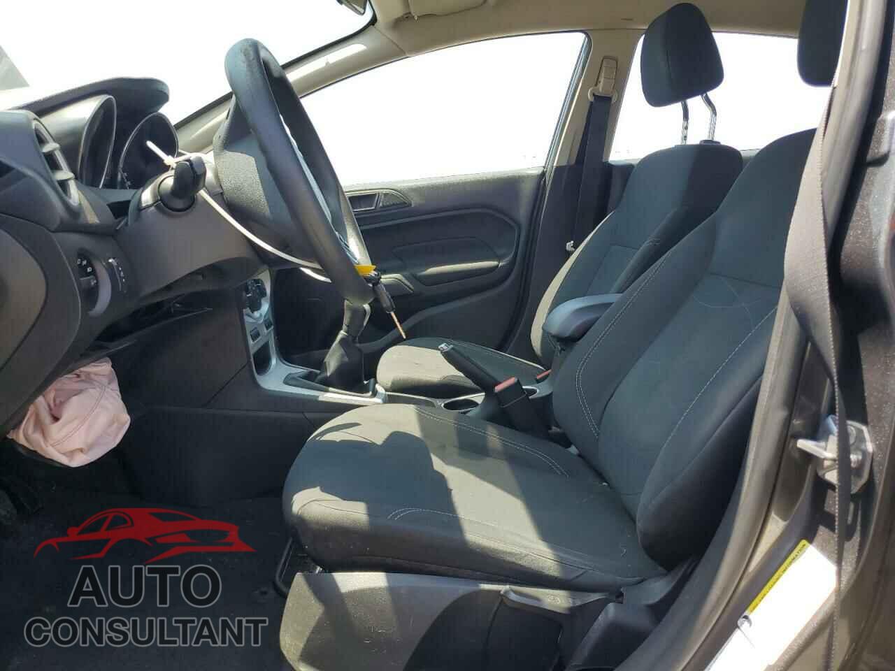 FORD FIESTA 2018 - 3FADP4EJ2JM142926