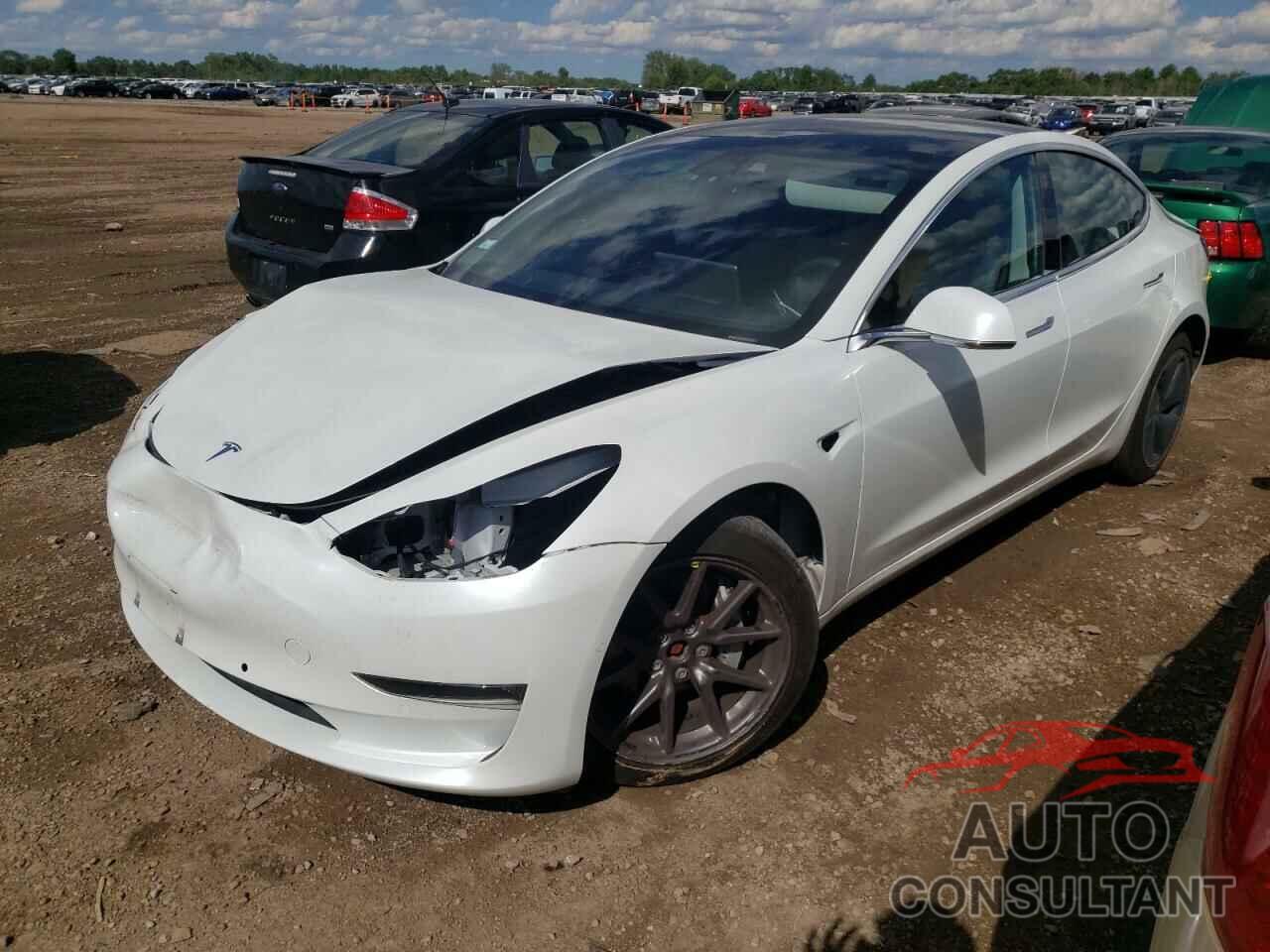 TESLA MODEL 3 2020 - 5YJ3E1EB9LF650529