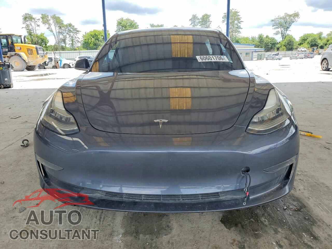TESLA MODEL 3 2018 - 5YJ3E1EA1JF058319