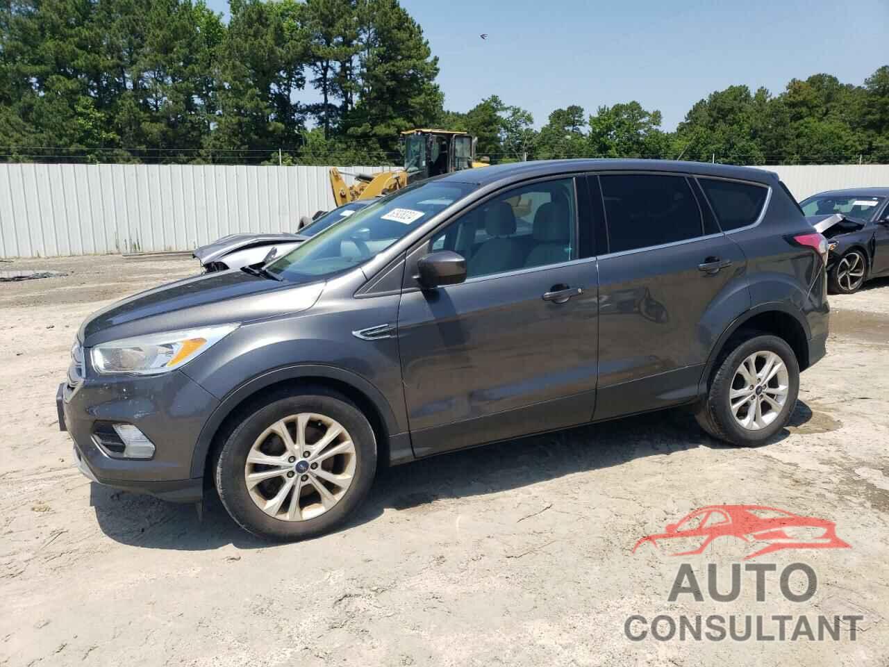 FORD ESCAPE 2017 - 1FMCU9GD3HUD14501