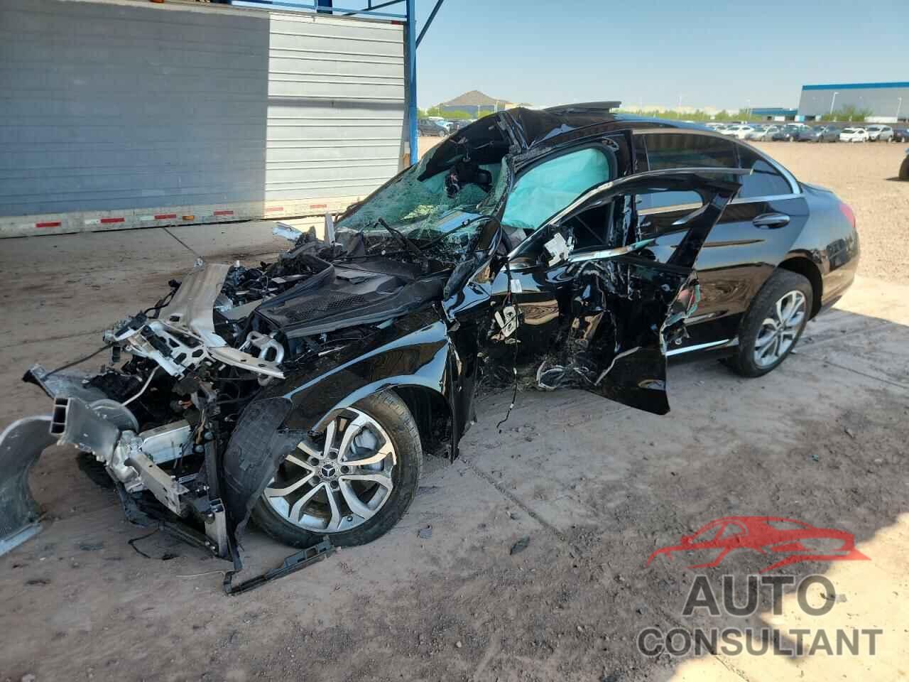 MERCEDES-BENZ C-CLASS 2018 - 55SWF4JB1JU263552