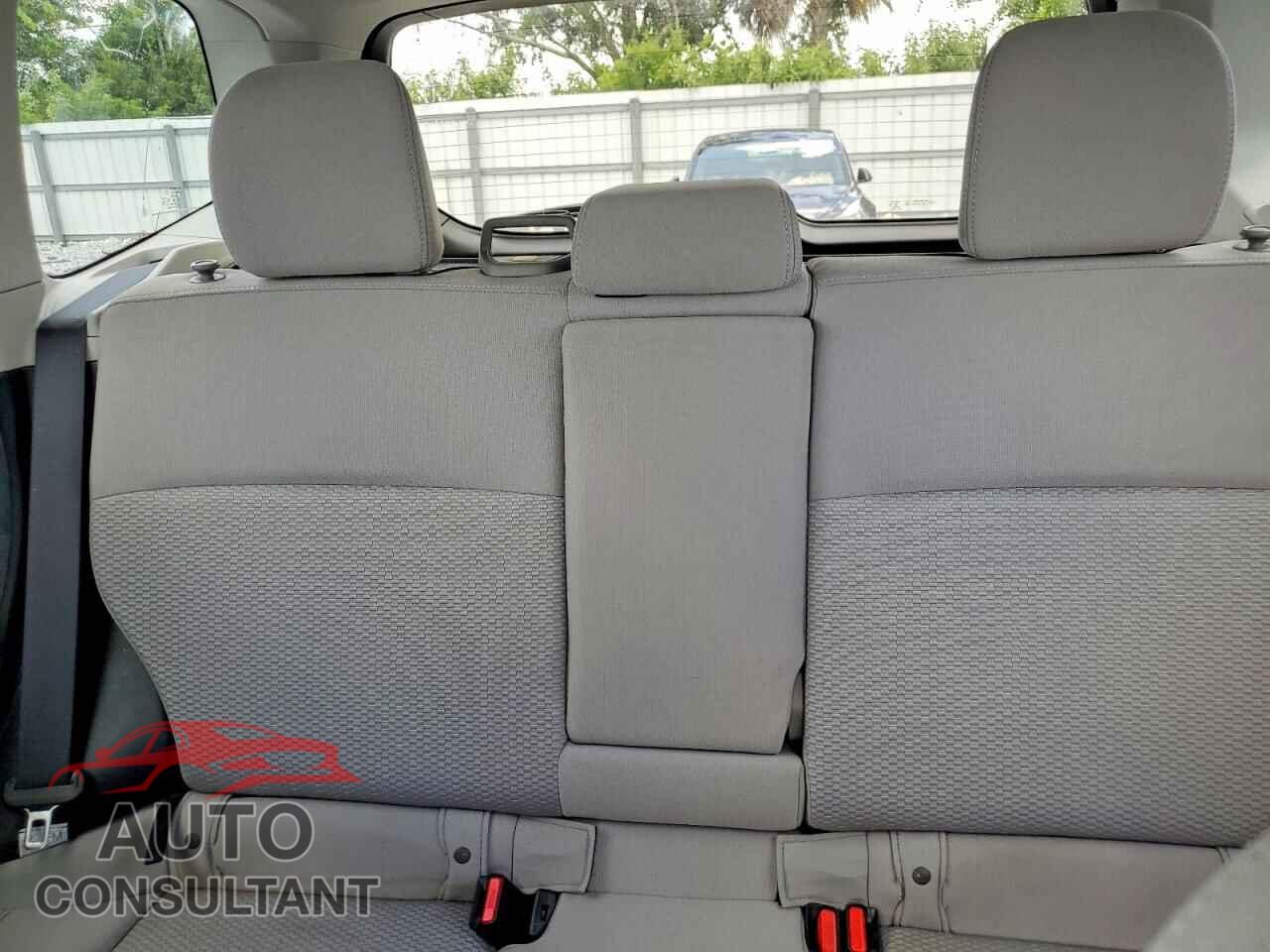 SUBARU FORESTER 2018 - JF2SJAGCXJH410613