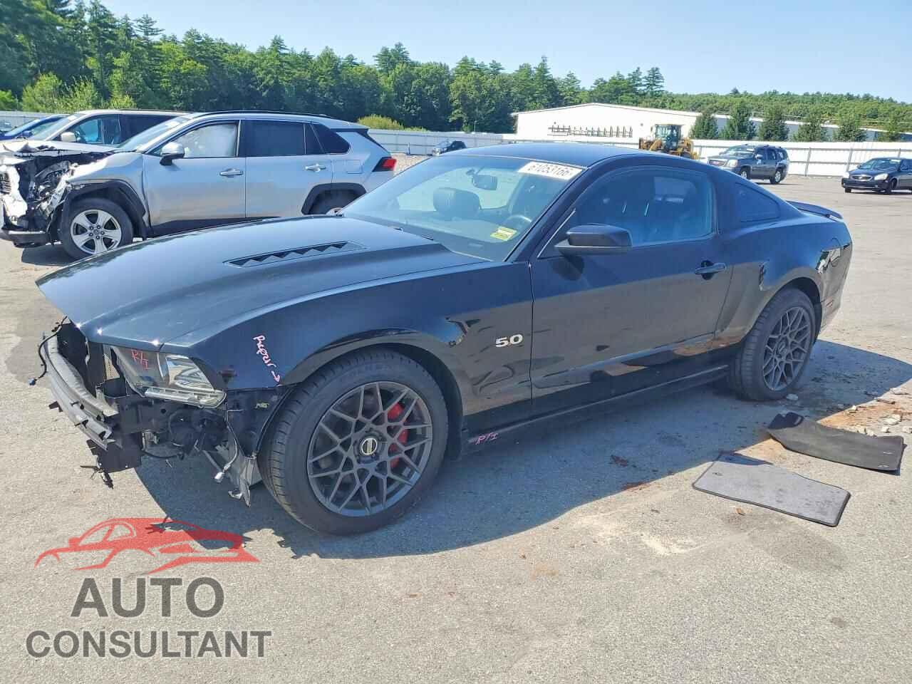 FORD MUSTANG 2013 - 1ZVBP8CFXD5200599
