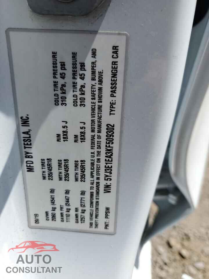 TESLA MODEL 3 2019 - 5YJ3E1EA3KF509302