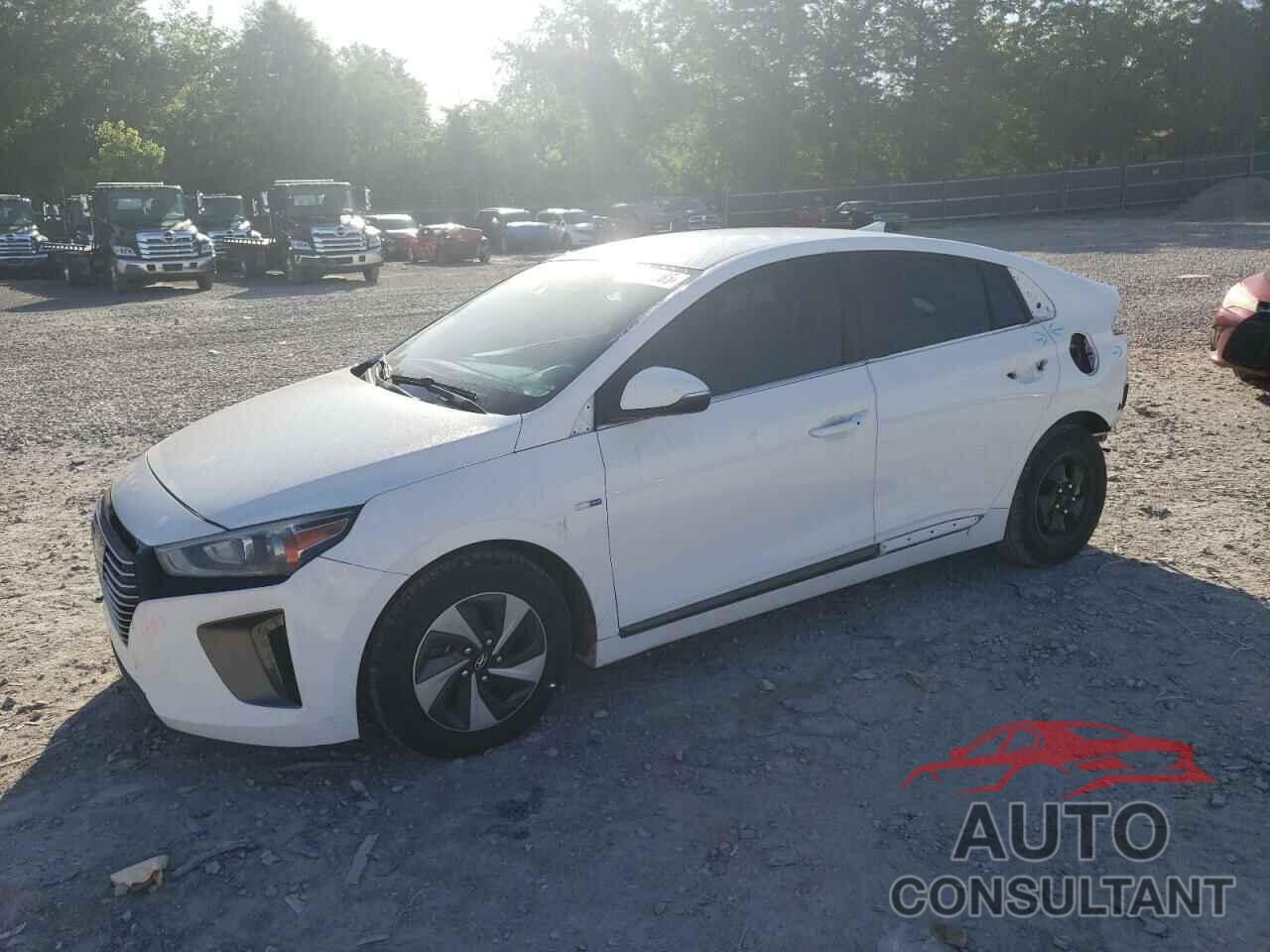 HYUNDAI IONIQ 2017 - KMHC75LC7HU044895