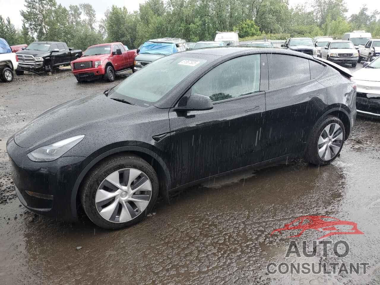 TESLA MODEL Y 2024 - 7SAYGAEE7RF987299