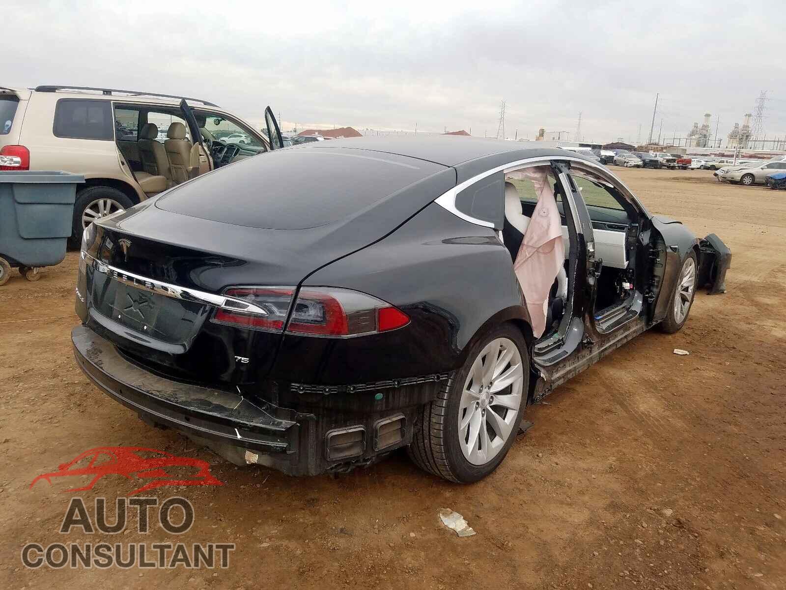 TESLA MODEL S 2017 - 5YJSA1E12HF213493