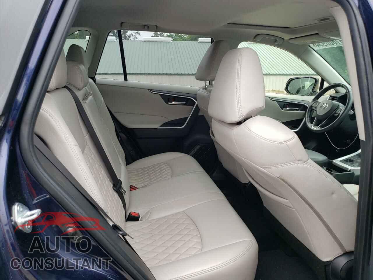 TOYOTA RAV4 2019 - JTMP1RFV9KD511155