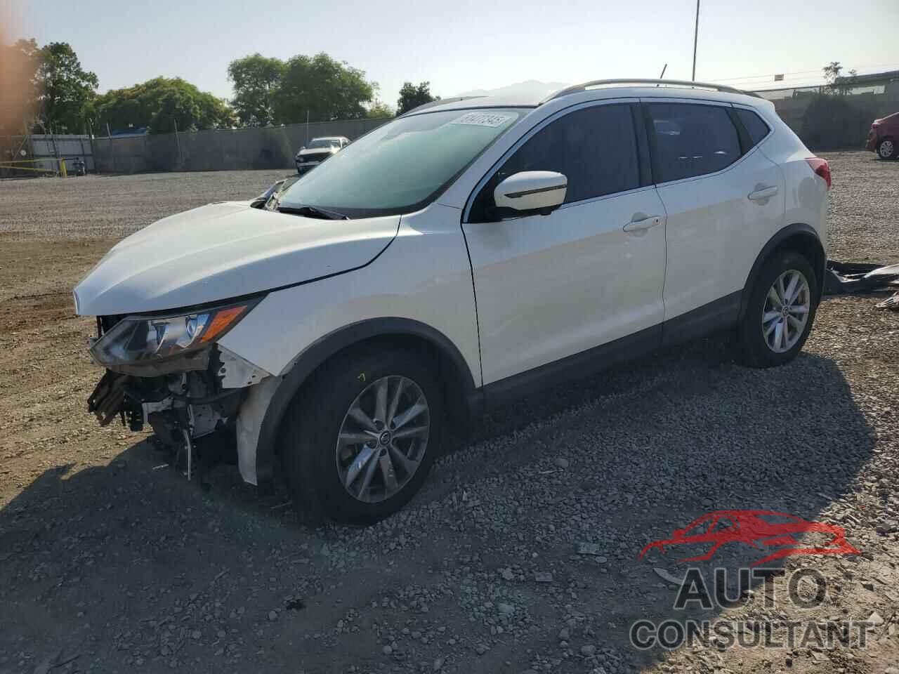 NISSAN ROGUE 2019 - JN1BJ1CP1KW218651