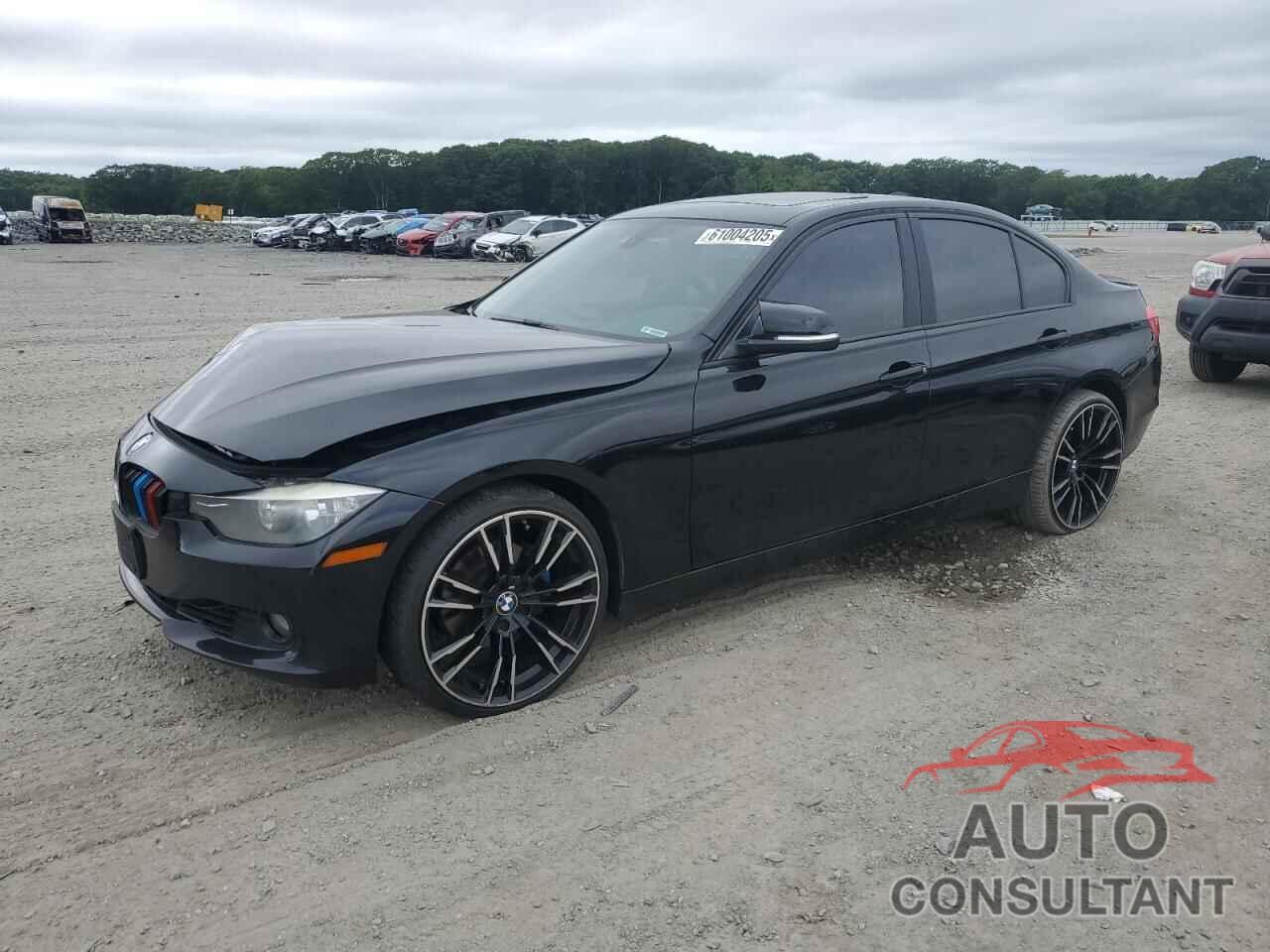 BMW 3 SERIES 2013 - WBA3A5G50DNP25063