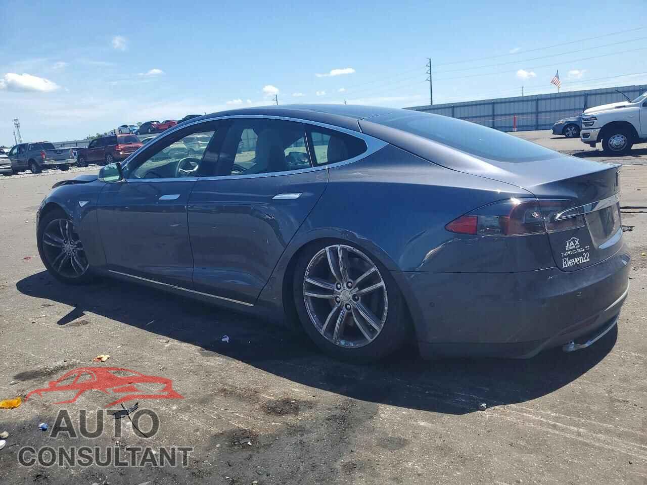 TESLA MODEL S 2014 - 5YJSA1H19EFP60476