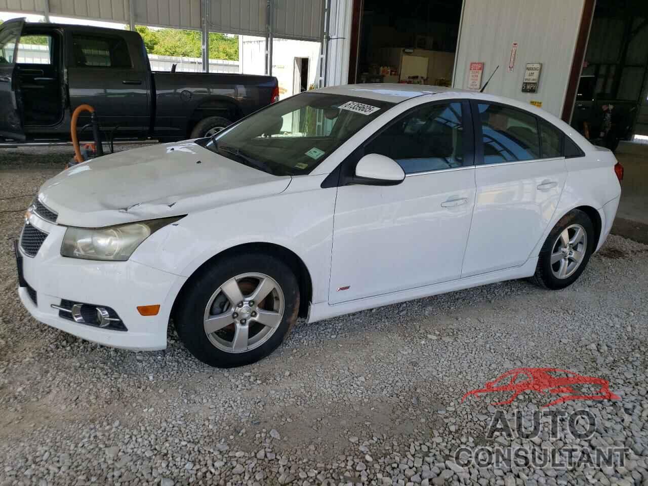 CHEVROLET CRUZE 2013 - 1G1PC5SB8D7258810