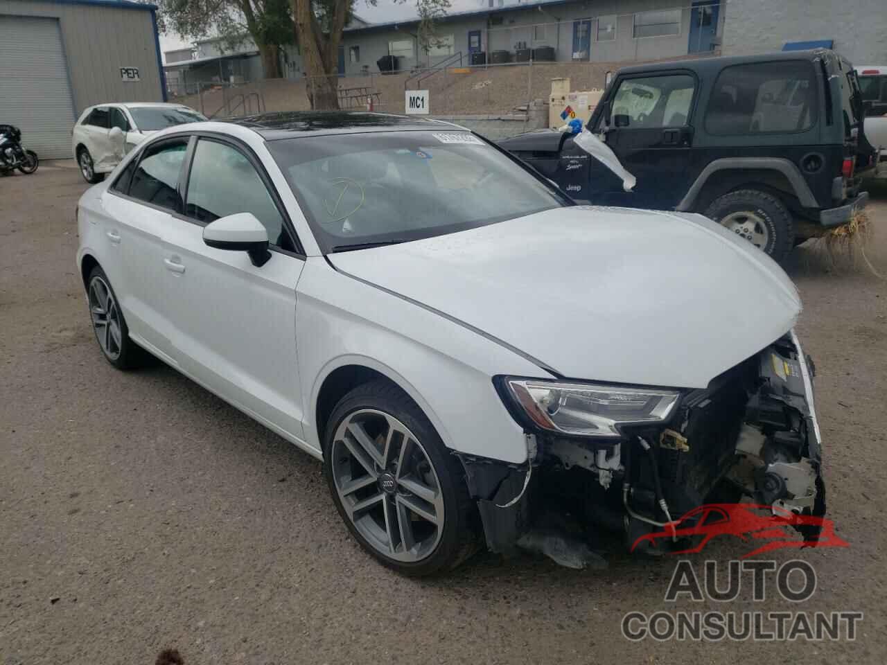 AUDI A3 2018 - WAUB8GFF0J1002359