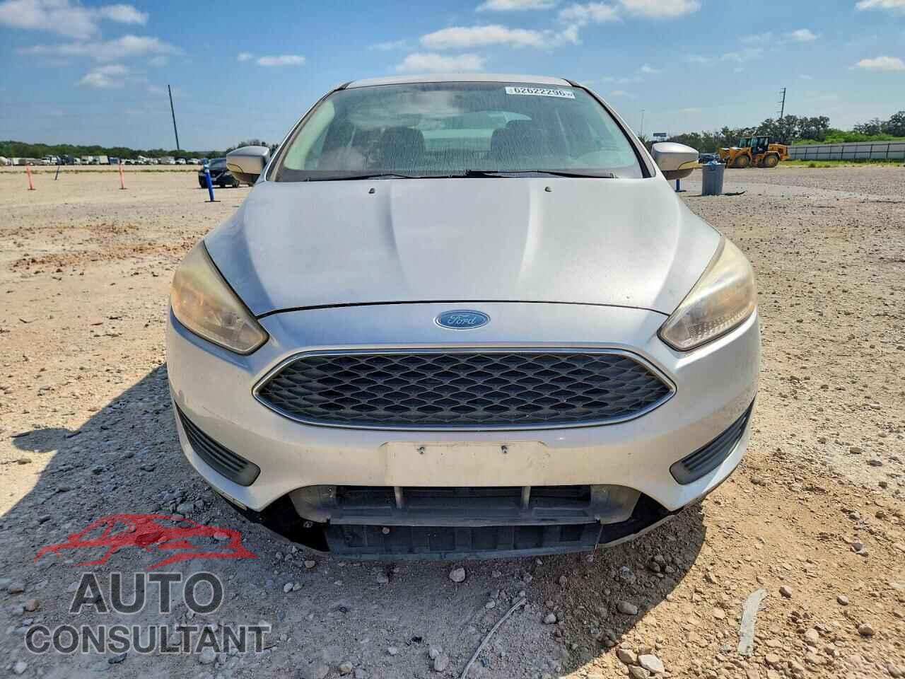 FORD FOCUS 2017 - 1FADP3F21HL320189