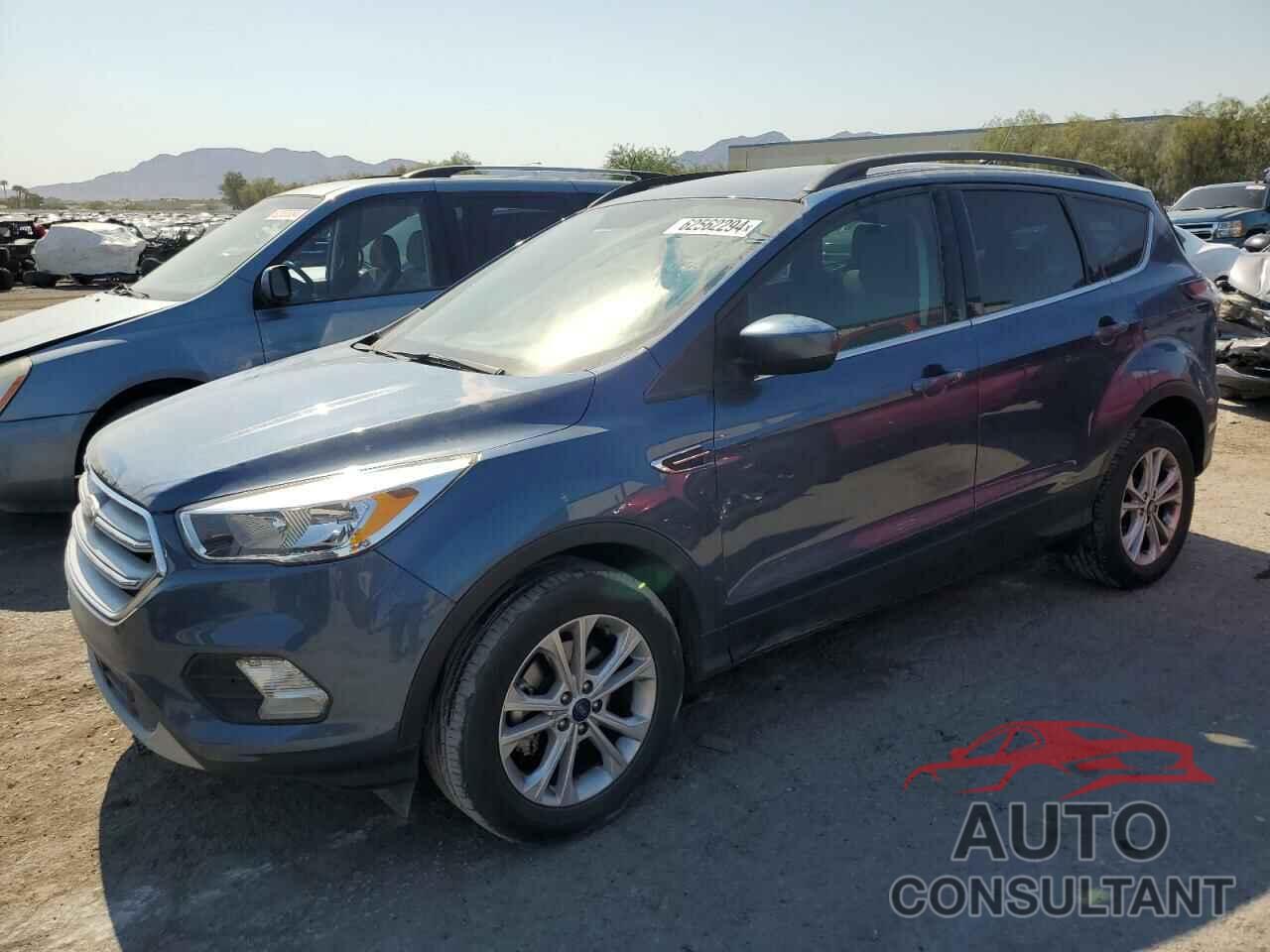 FORD ESCAPE 2018 - 1FMCU0GD6JUC60340