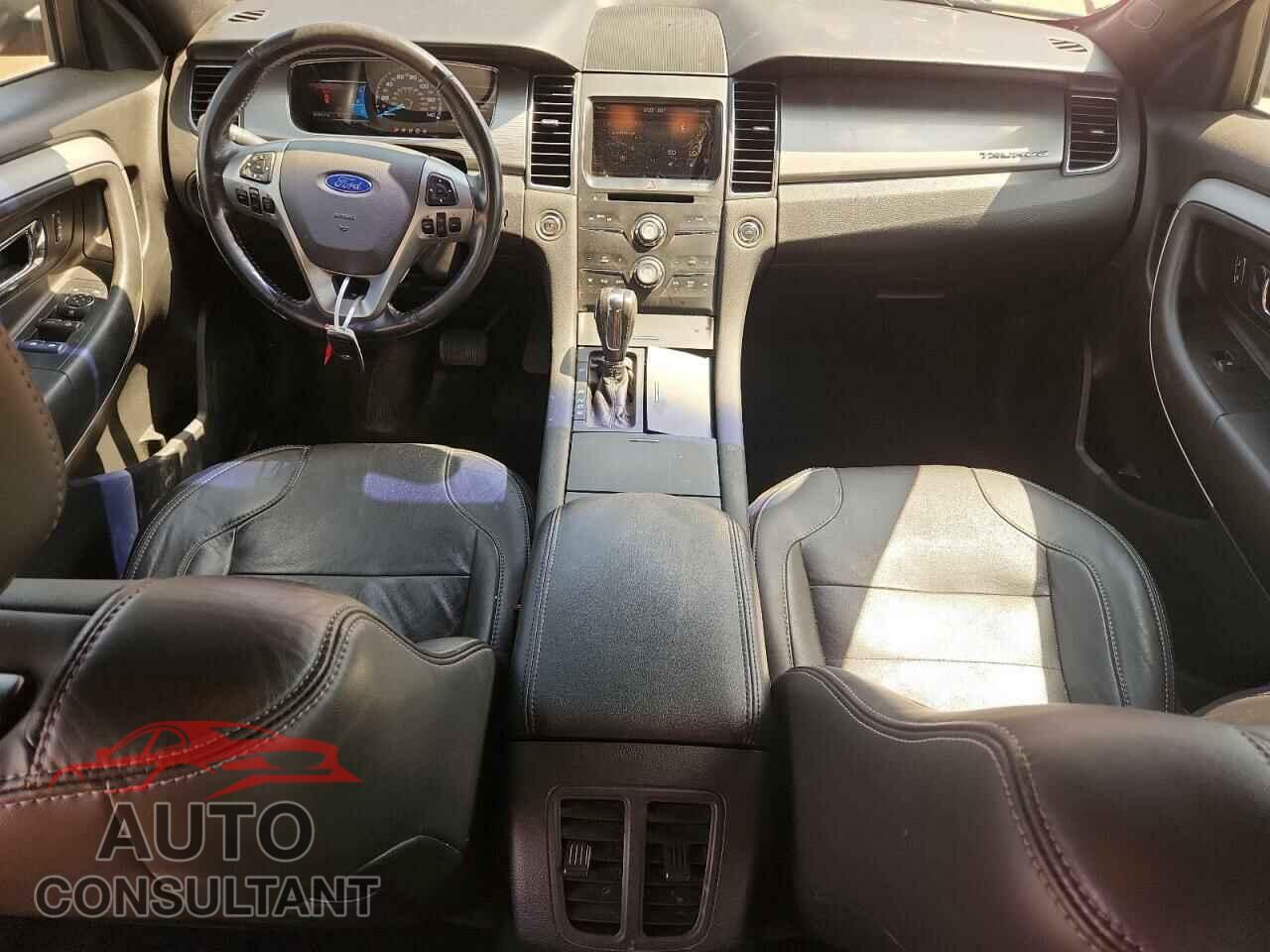 FORD TAURUS 2013 - 1FAHP2E89DG221320