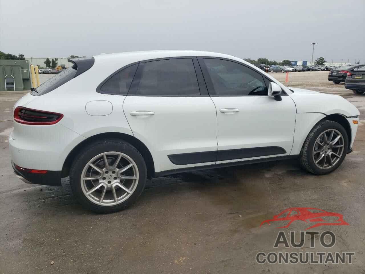 PORSCHE MACAN 2017 - WP1AA2A52HLB00309