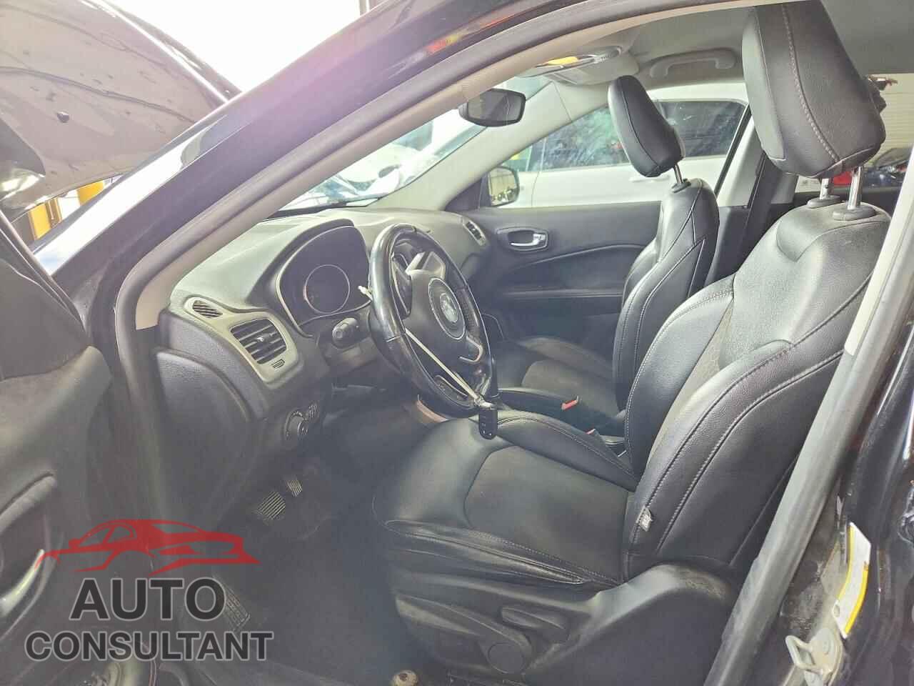 JEEP COMPASS 2020 - 3C4NJDBB7LT137663