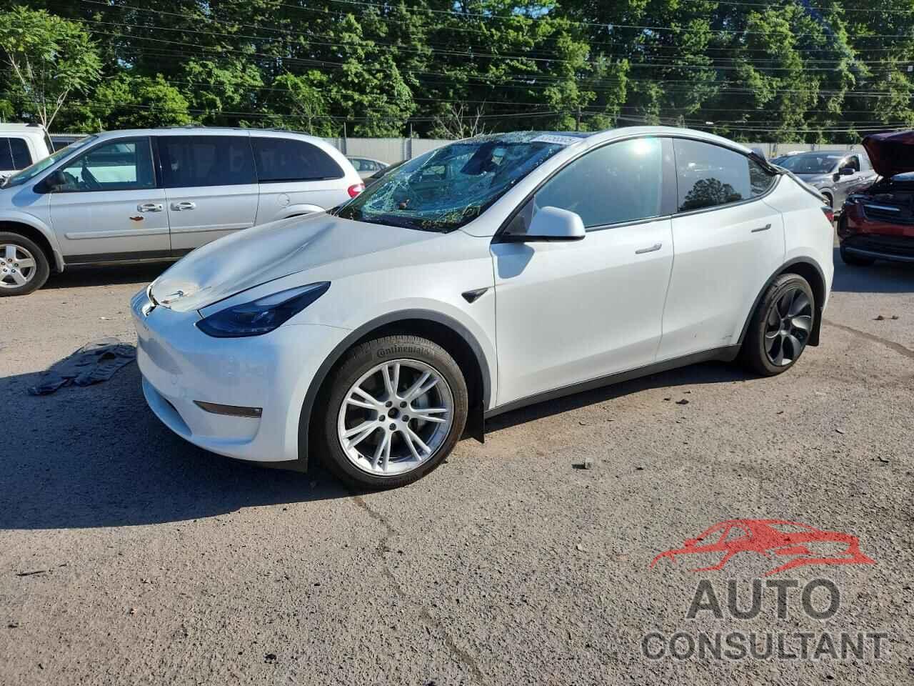 TESLA MODEL Y 2023 - 7SAYGDEE6PF808331