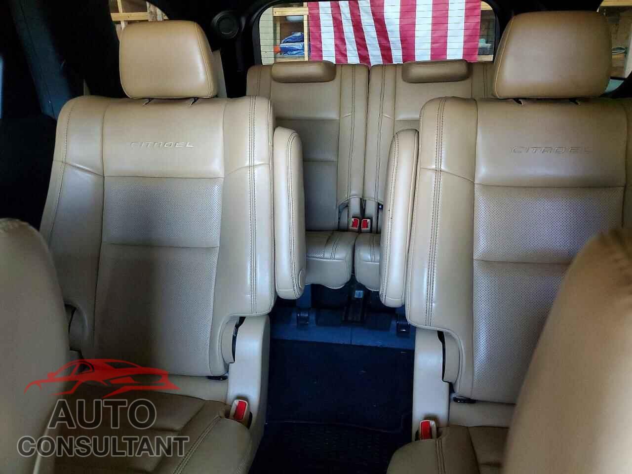 DODGE DURANGO 2013 - 1C4SDJET6DC540575