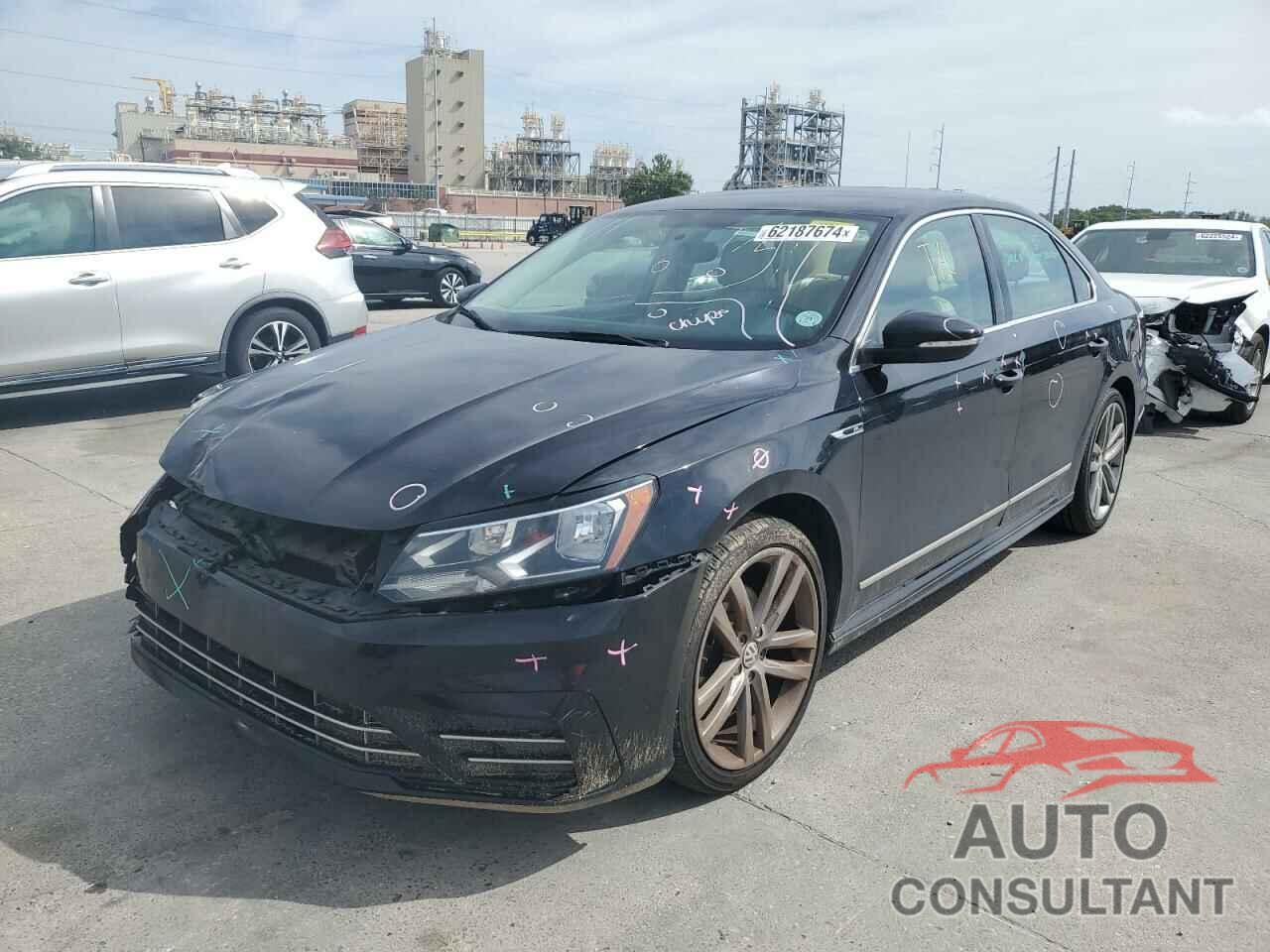 VOLKSWAGEN PASSAT 2017 - 1VWDT7A32HC003287