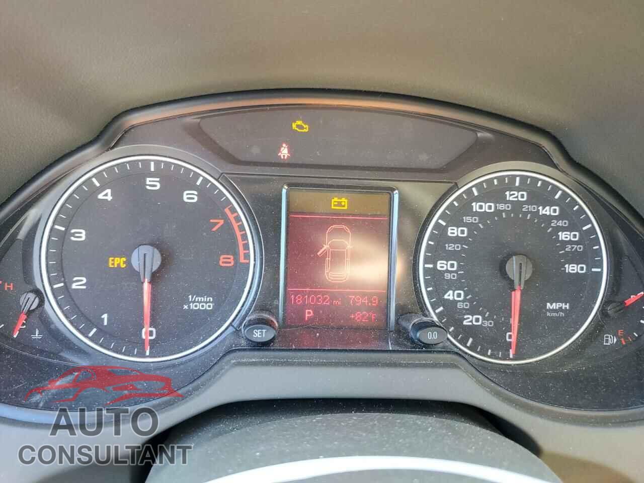 AUDI Q5 2011 - WA1CFAFP8BA010434