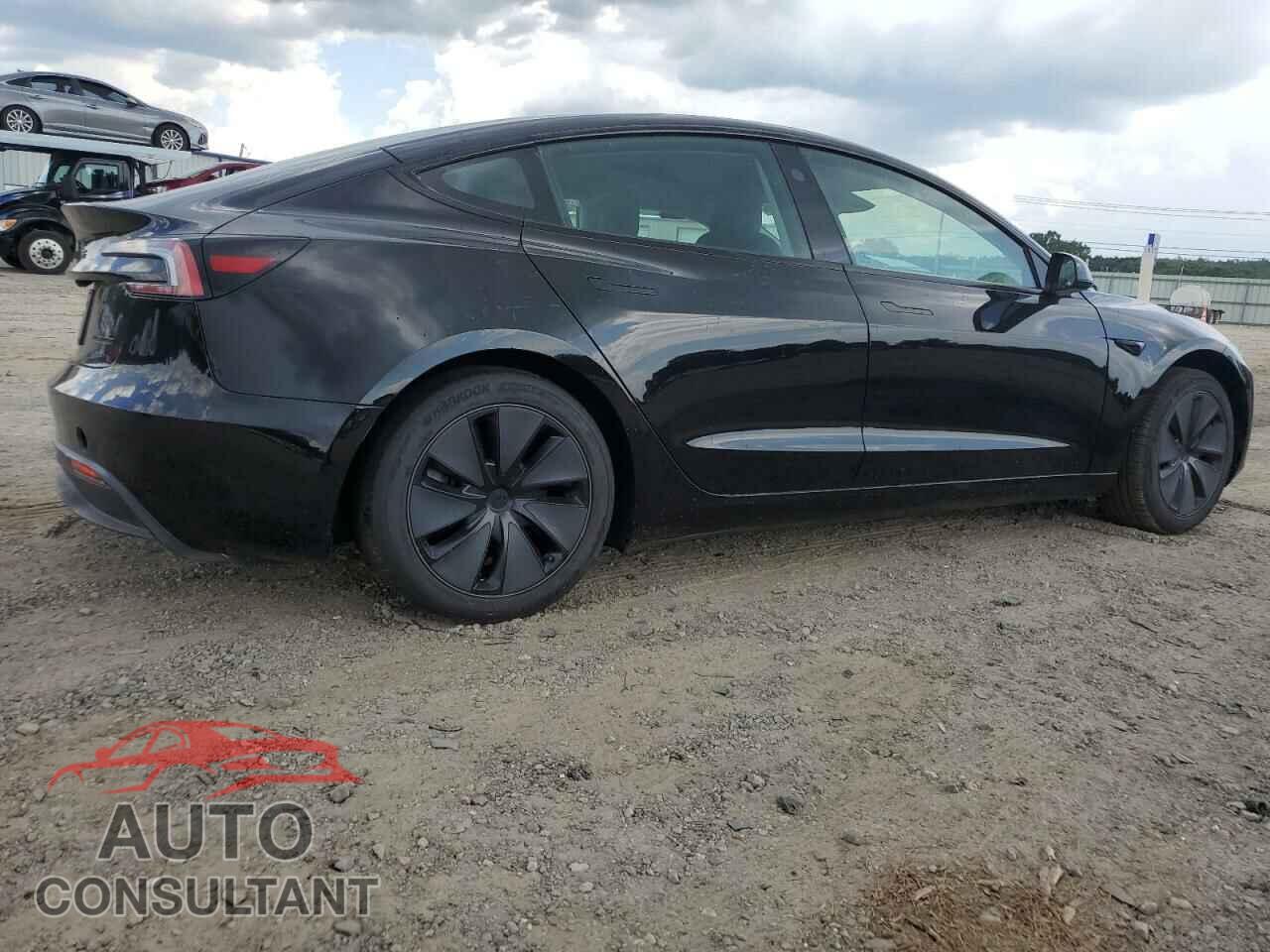 TESLA MODEL 3 2024 - 5YJ3E1EB2RF793590