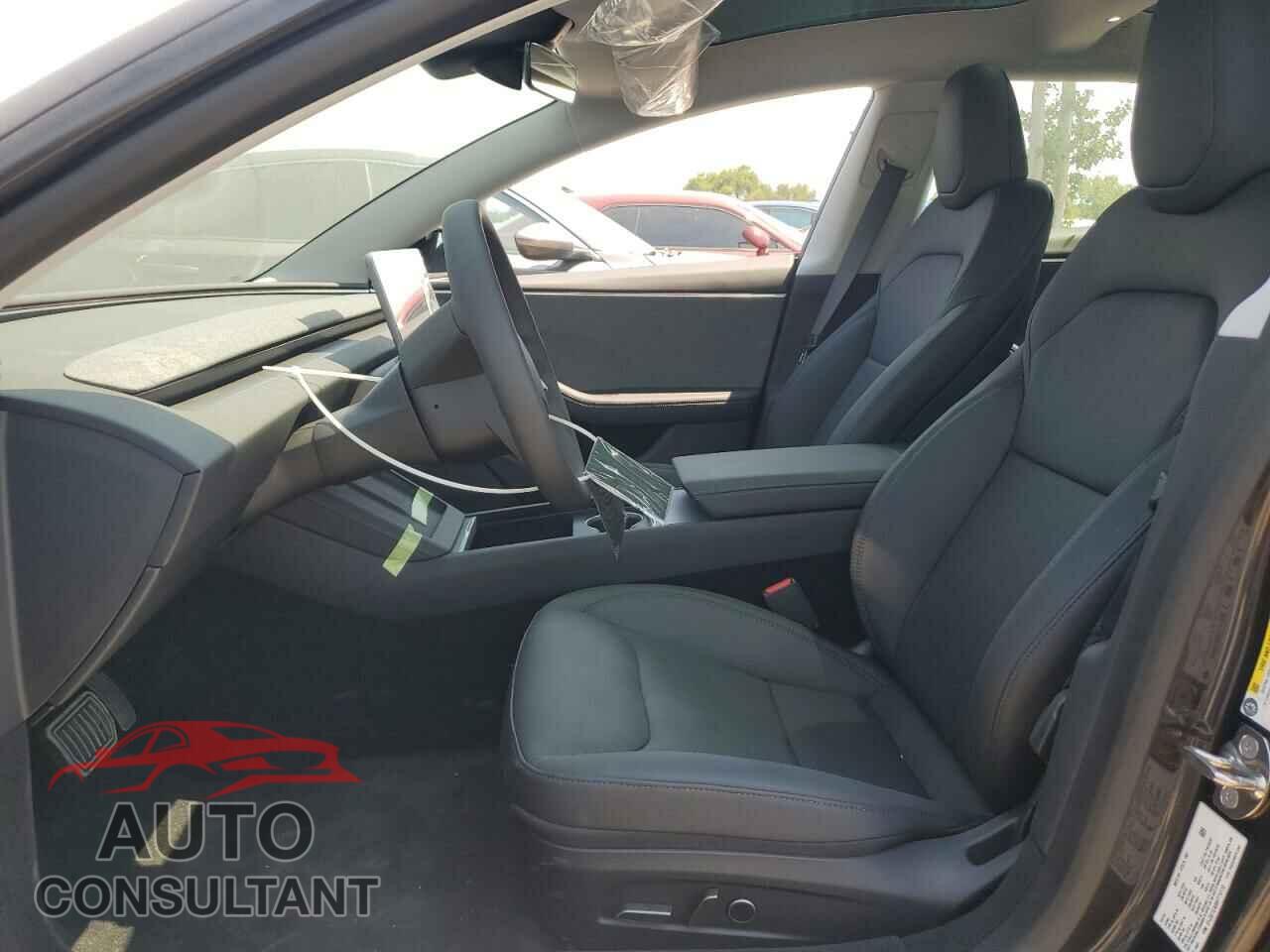 TESLA MODEL 3 2024 - 5YJ3E1EA0RF774110