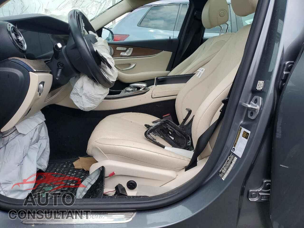 MERCEDES-BENZ E-CLASS 2020 - WDDZF8EB5LA746785