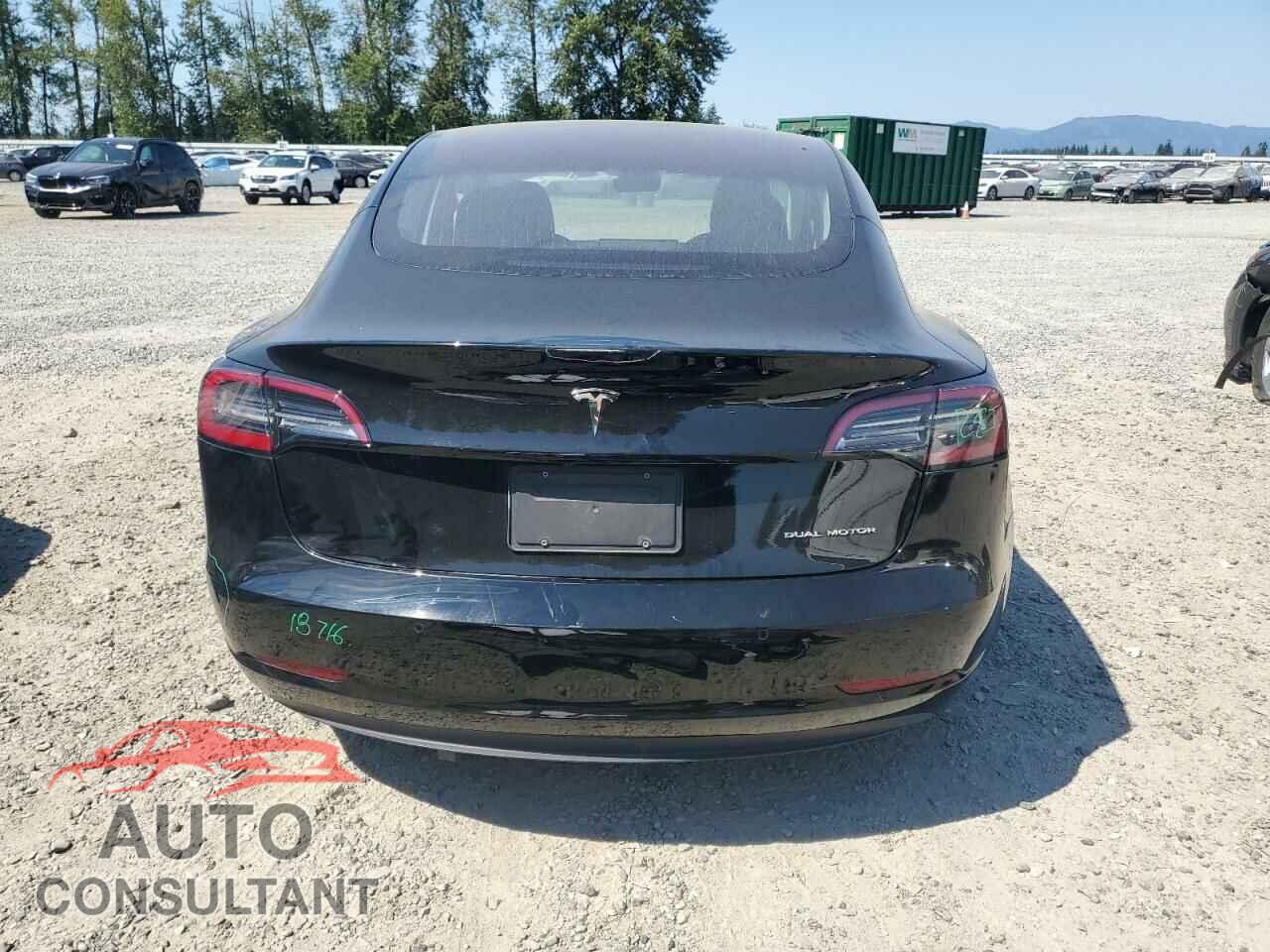 TESLA MODEL 3 2018 - 5YJ3E1EB3JF130758