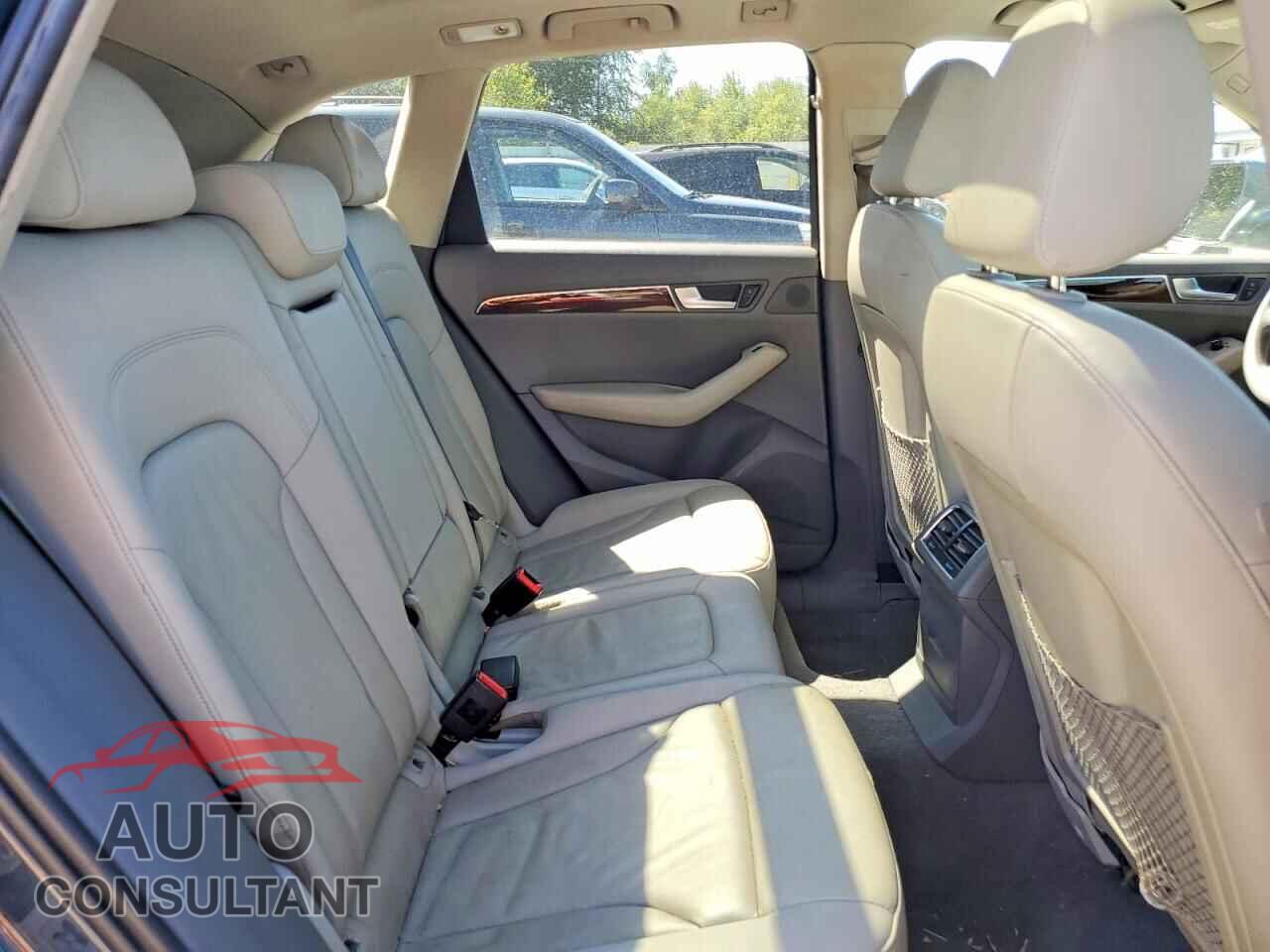 AUDI Q5 2011 - WA1CFAFP7BA014443