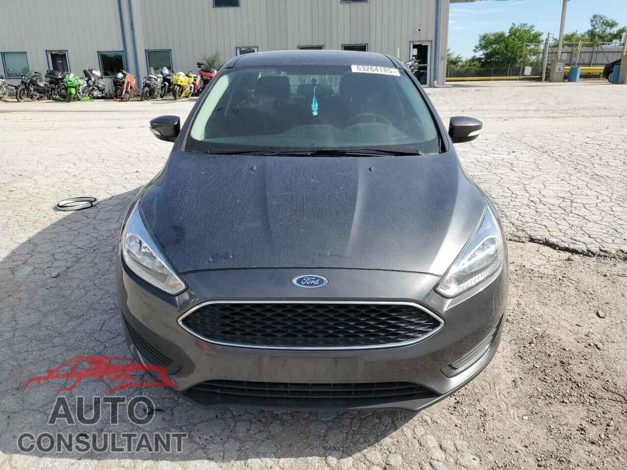 FORD FOCUS 2017 - 1FADP3F28HL244258