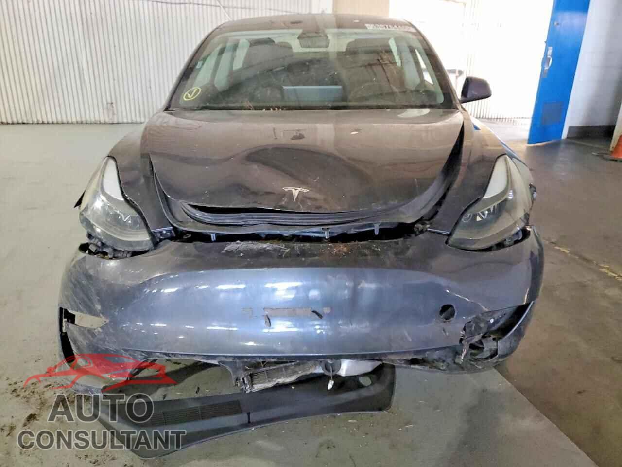 TESLA MODEL 3 2023 - 5YJ3E1EB1PF456096