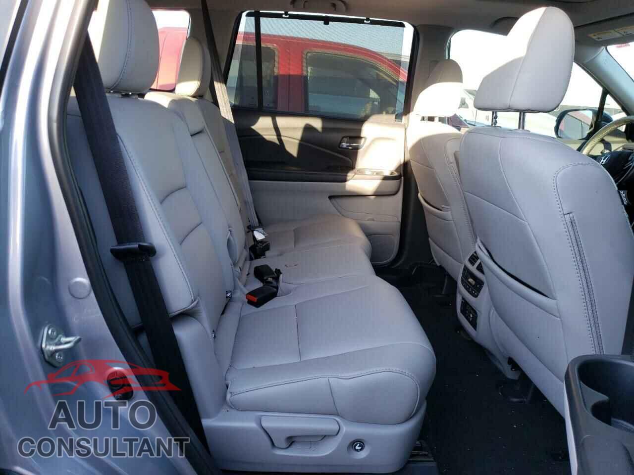 HONDA PILOT 2020 - 5FNYF6H95LB001979