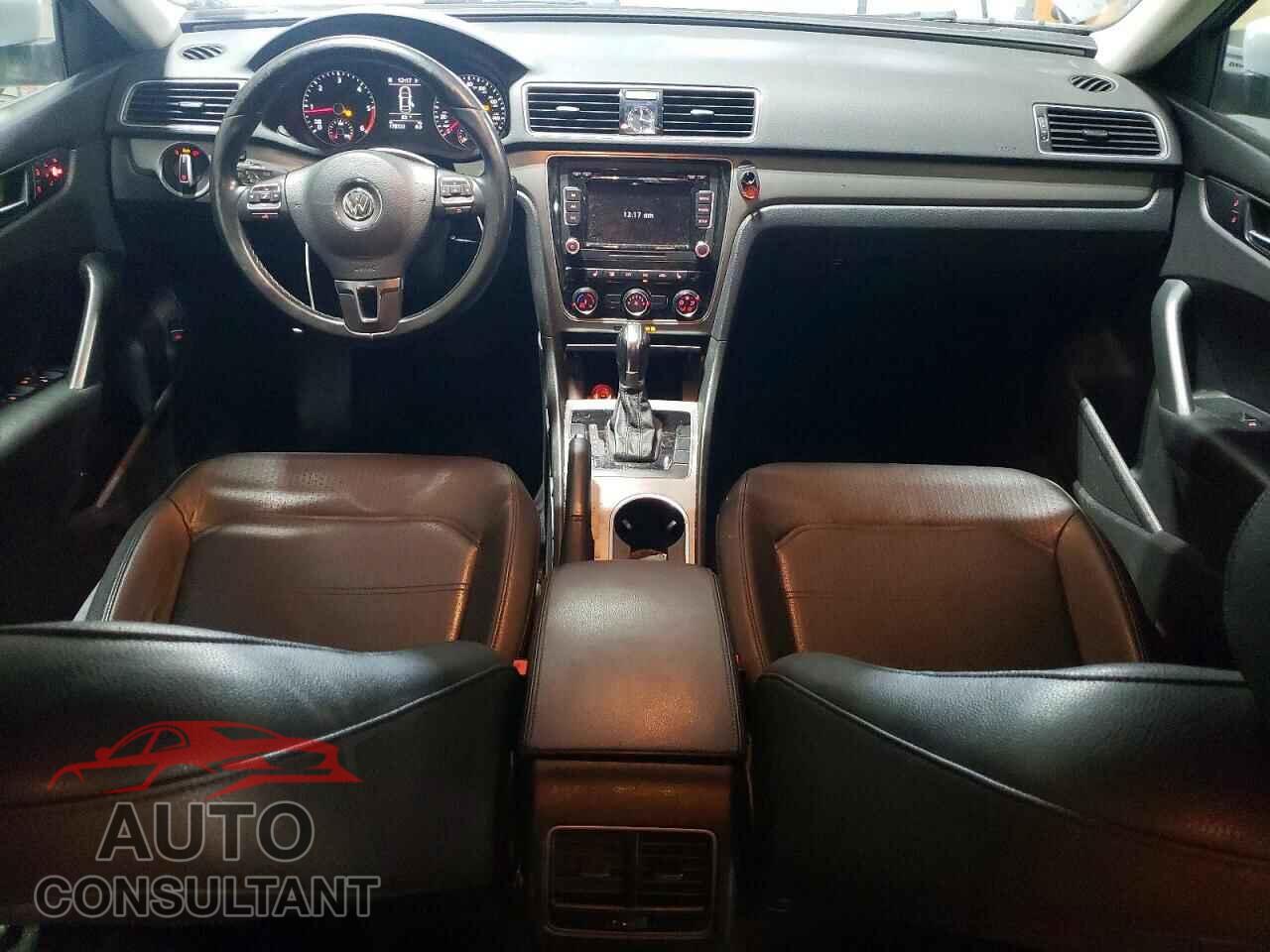 VOLKSWAGEN PASSAT 2014 - 1VWBN7A36EC008425