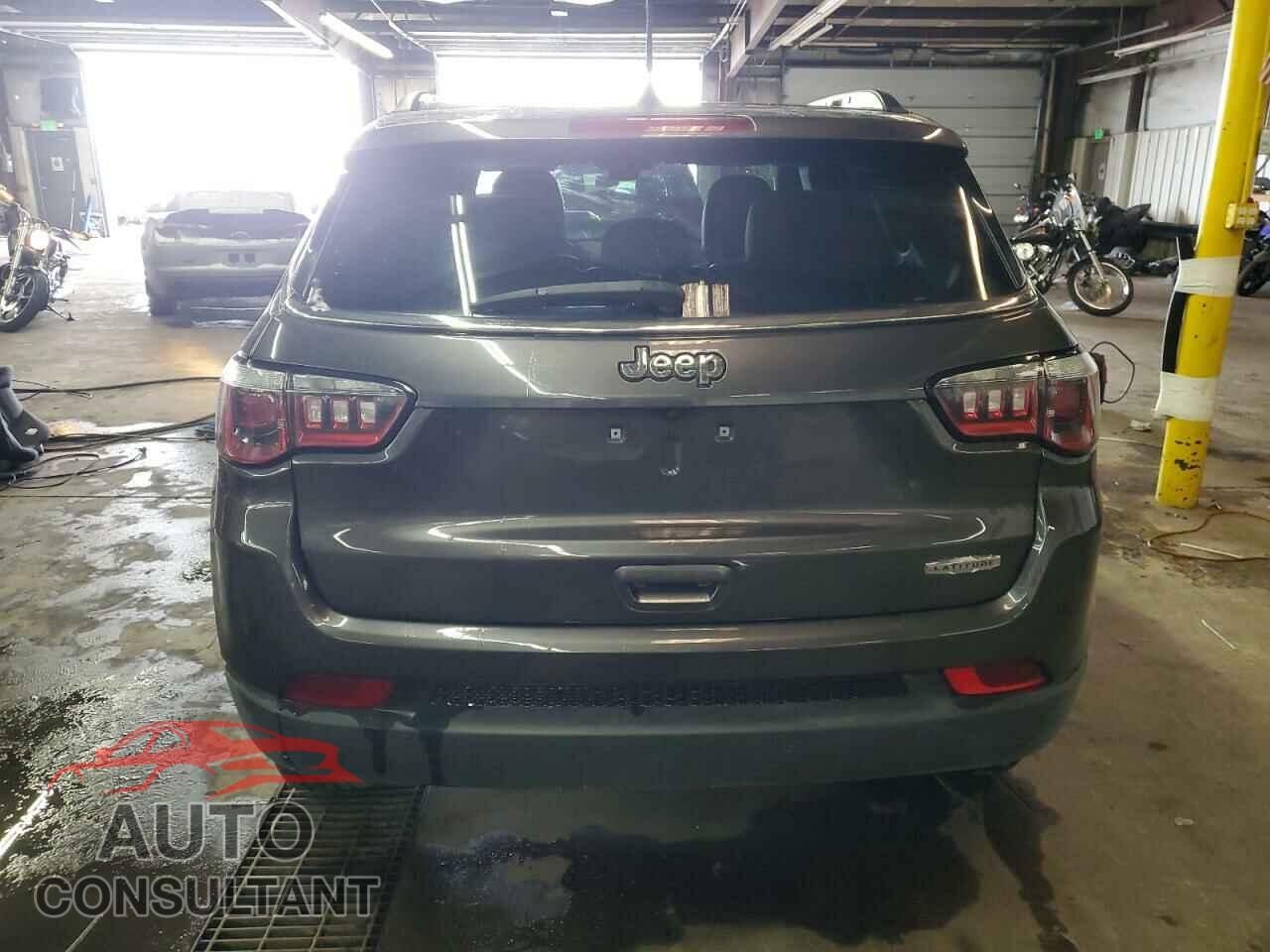 JEEP COMPASS 2019 - 3C4NJDBB0KT807410