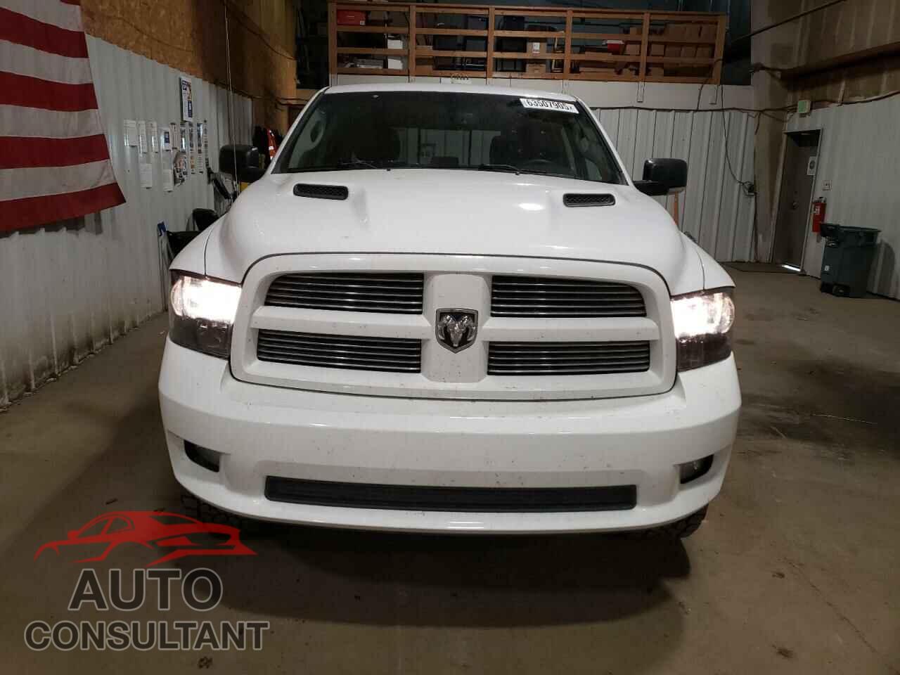 DODGE RAM 1500 2012 - 1C6RD7MT4CS204535