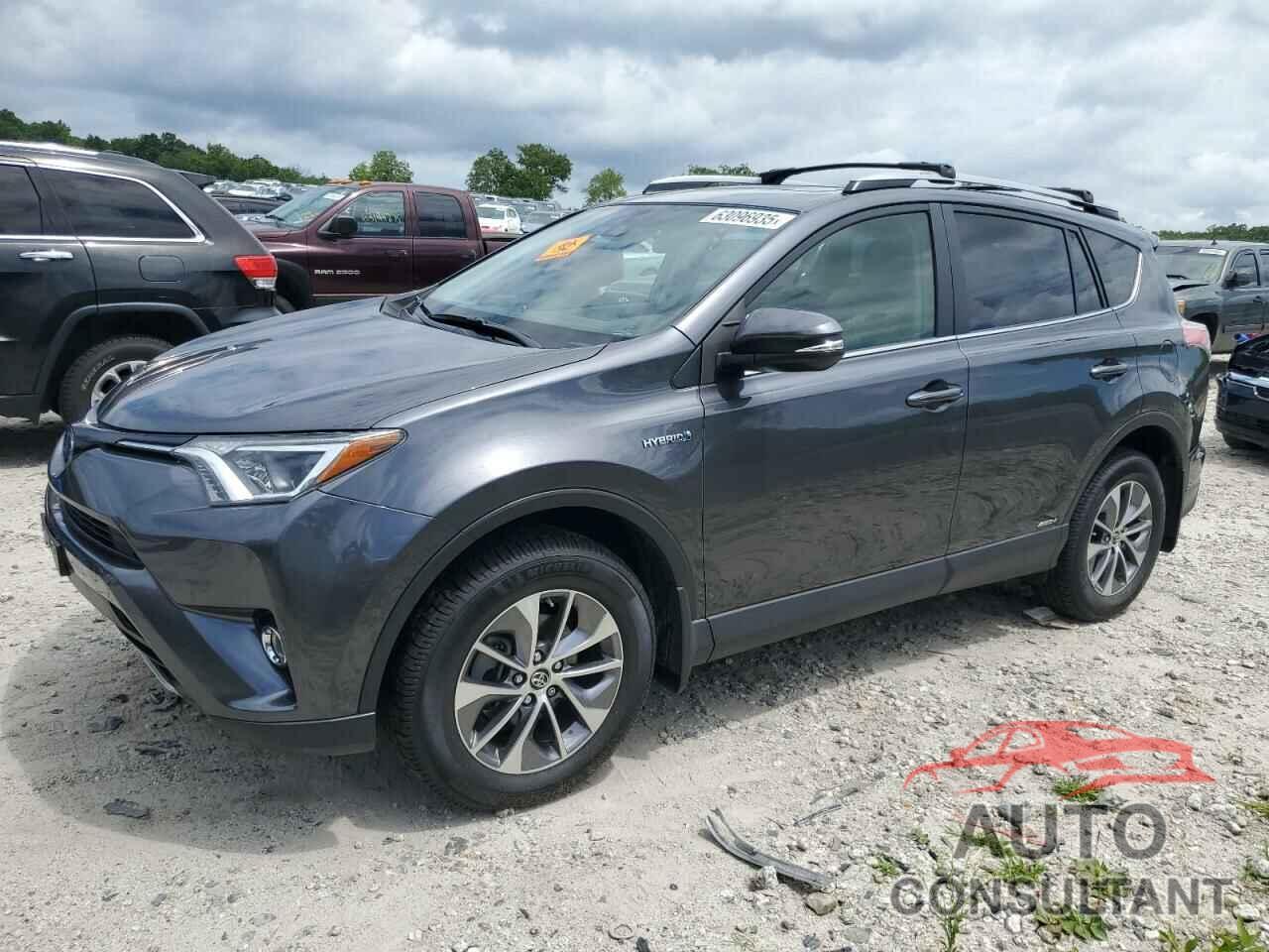TOYOTA RAV4 2017 - JTMRJREV9HD153378