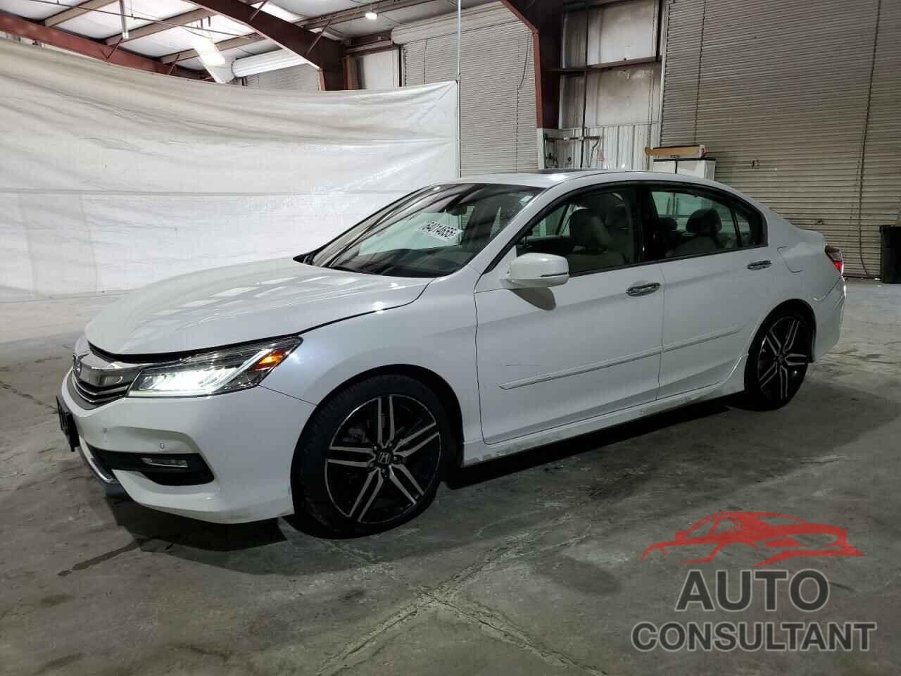 HONDA ACCORD 2017 - 1HGCR3F96HA007133