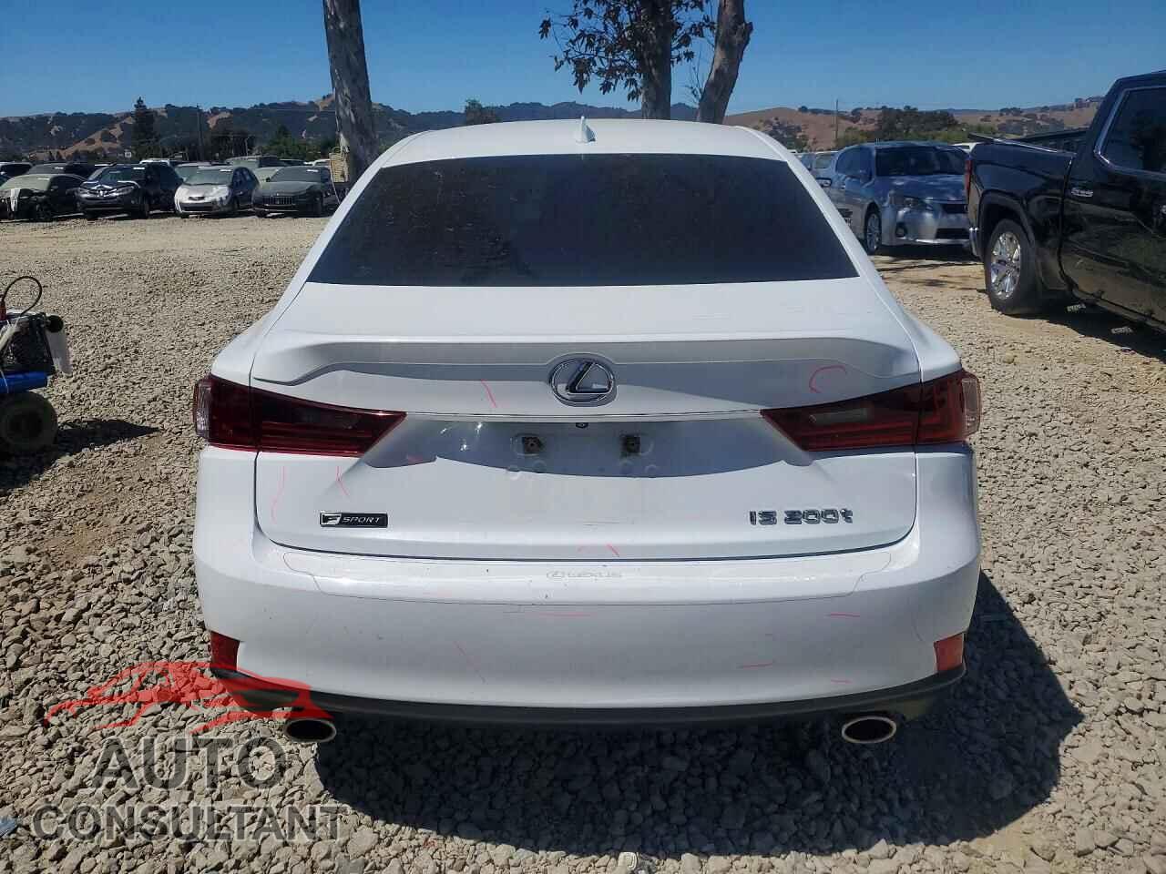 LEXUS IS 2016 - JTHBA1D27G5006784