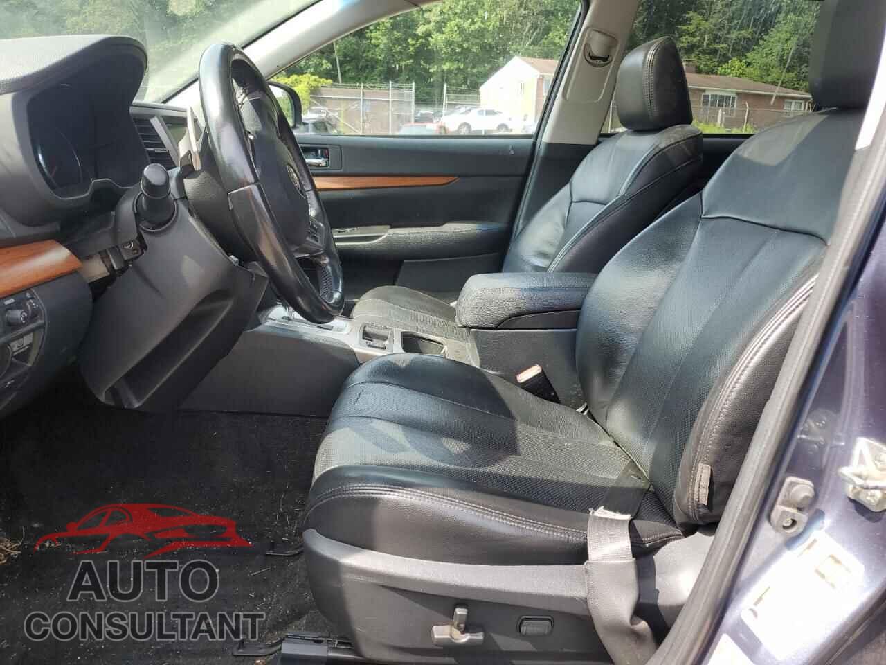 SUBARU OUTBACK 2013 - 4S4BRBLC9D3250823