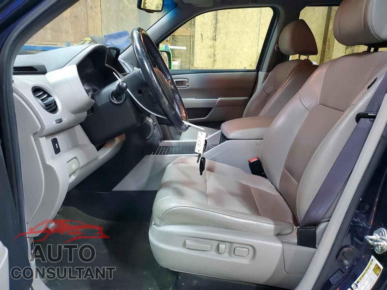 HONDA PILOT 2013 - 5FNYF4H55DB077320