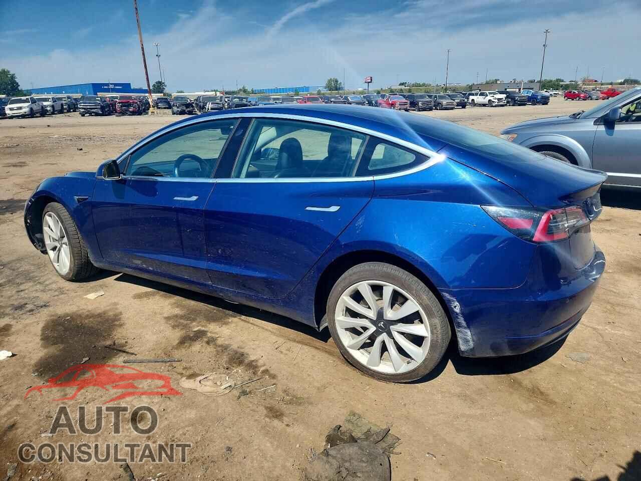 TESLA MODEL 3 2020 - 5YJ3E1EA5LF598596