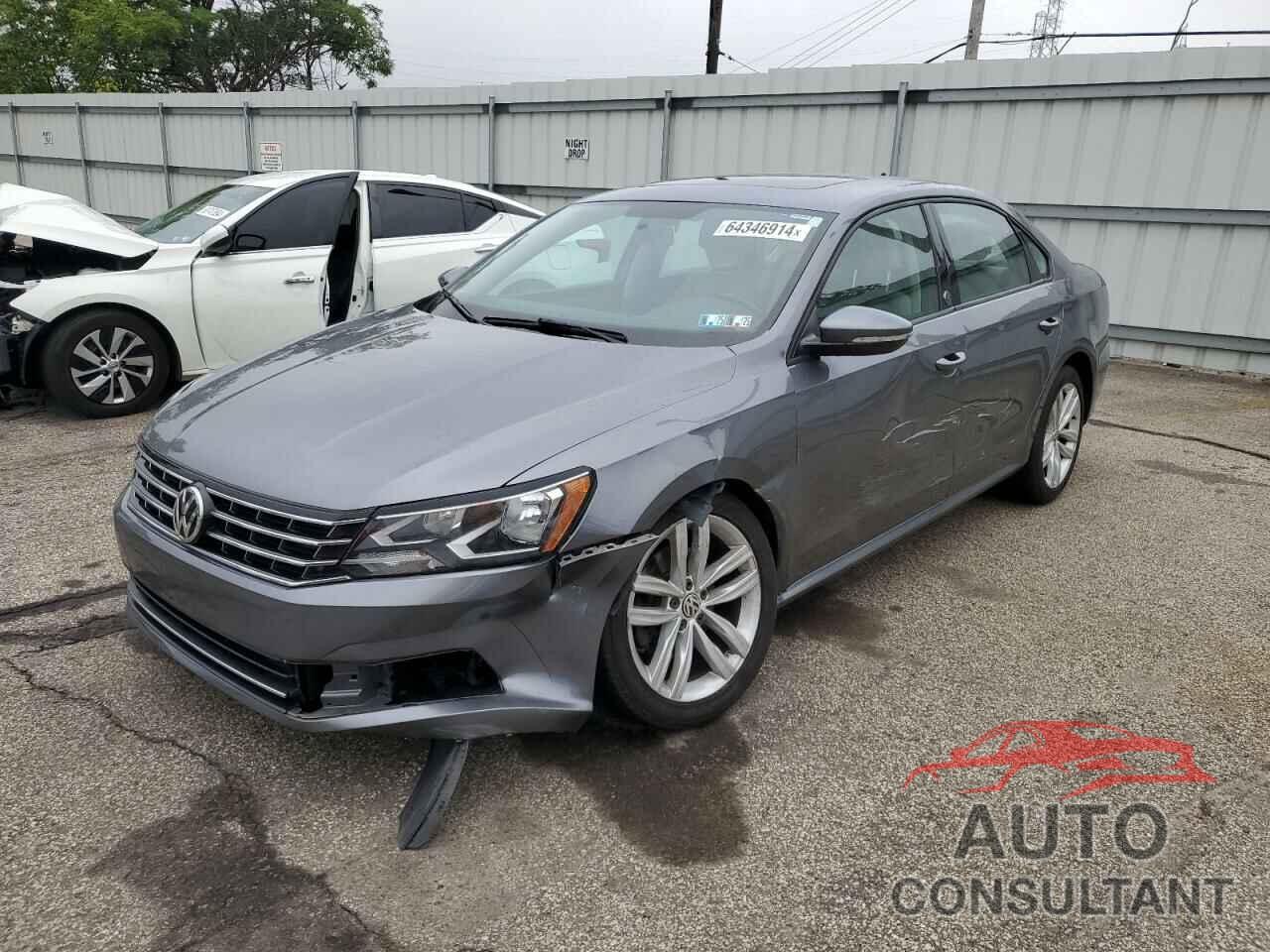 VOLKSWAGEN PASSAT 2019 - 1VWLA7A33KC000780