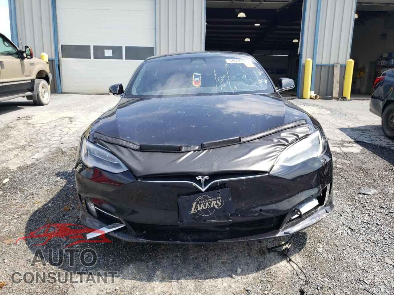 TESLA MODEL S 2017 - 5YJSA1E27HF185781