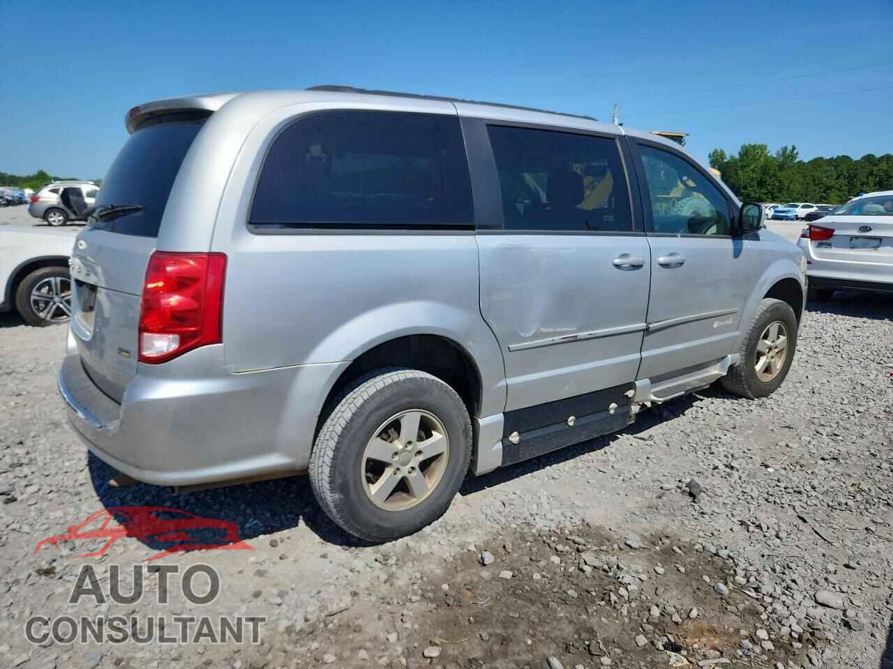 DODGE CARAVAN 2011 - 2D4RN3DG4BR639902
